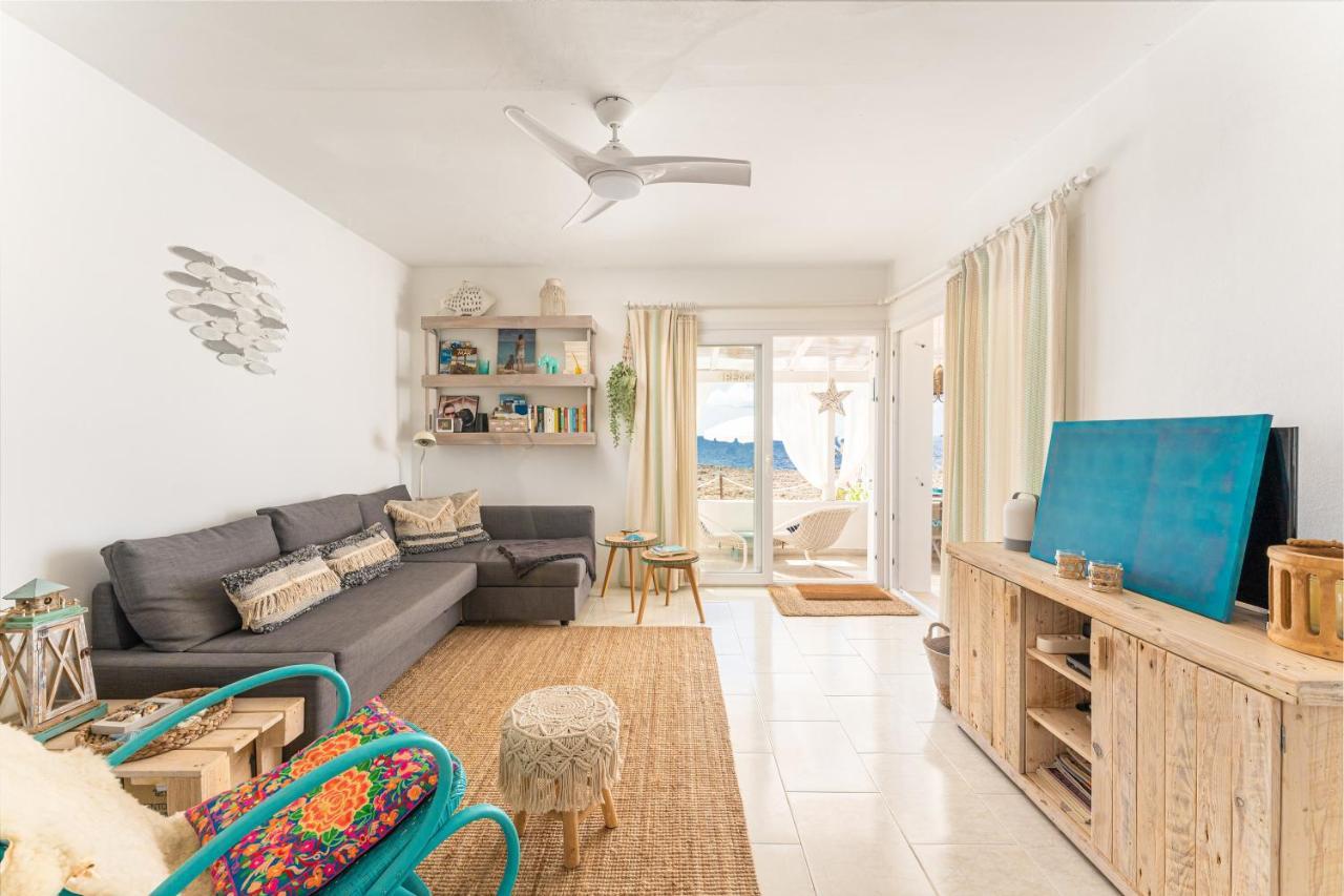 Apartamento Mar I Vent Cala Blanca  Exterior foto